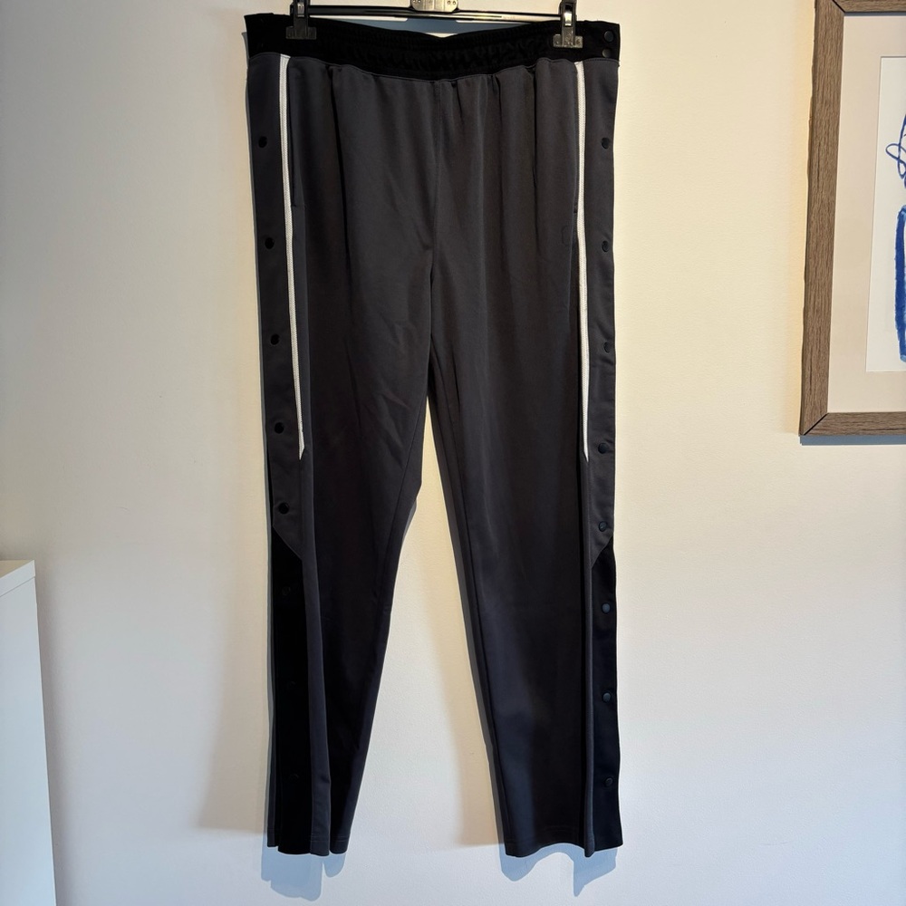 Y2K AND 1 Basketball Button Up Training Sweatpants Gray Black Large Vintage NBA